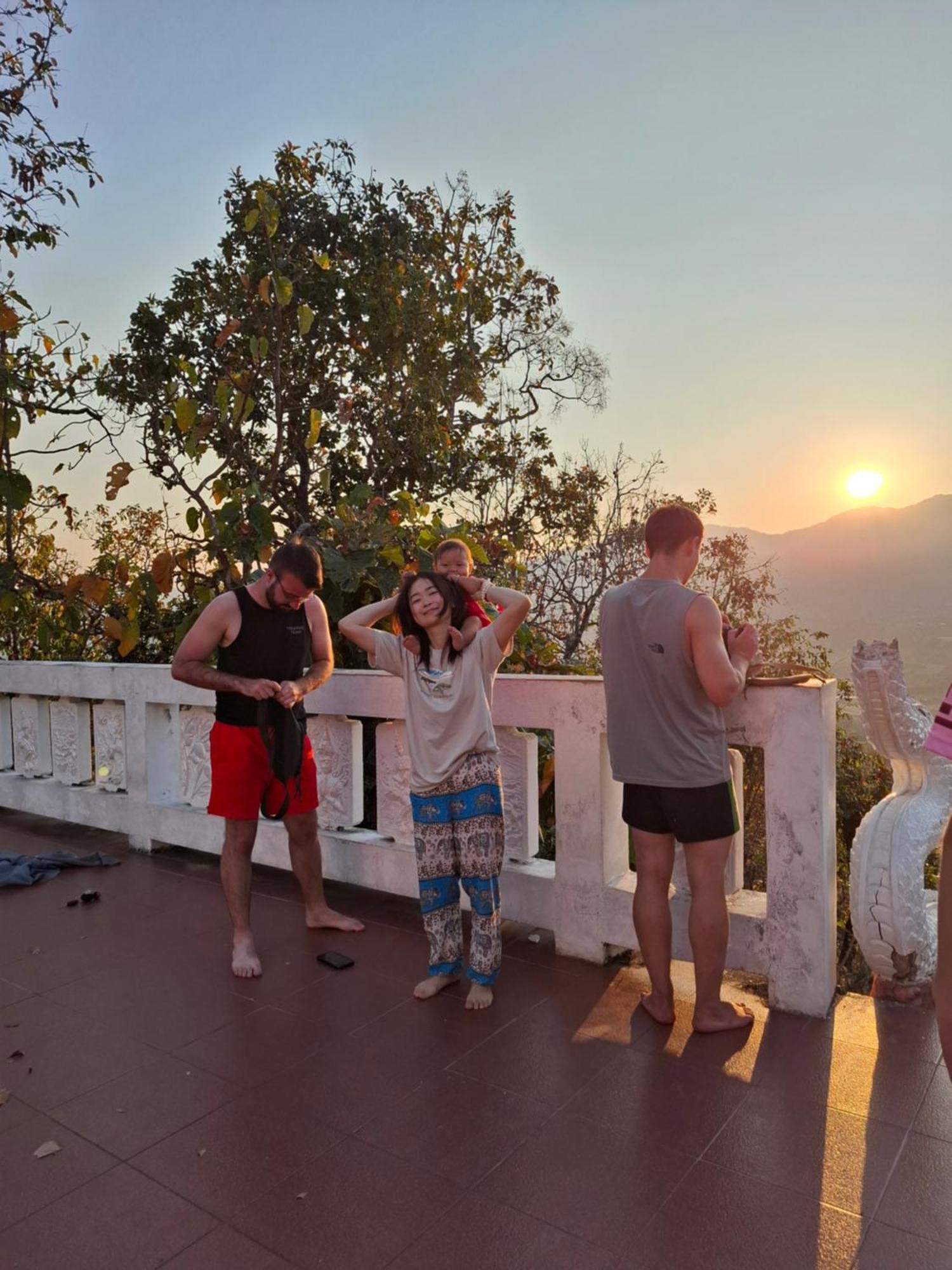 Topp Stay Hostel Пай Екстериор снимка